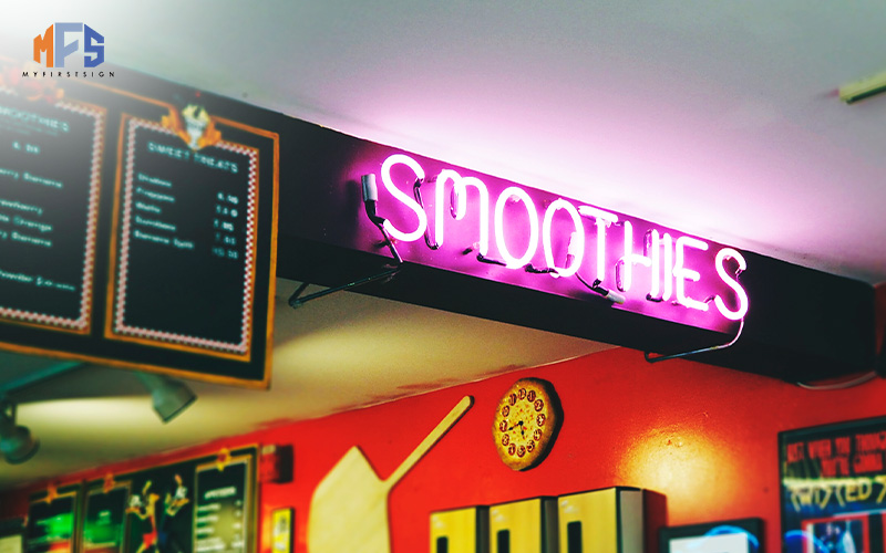 Photogenic neon sign for a smoothie shop